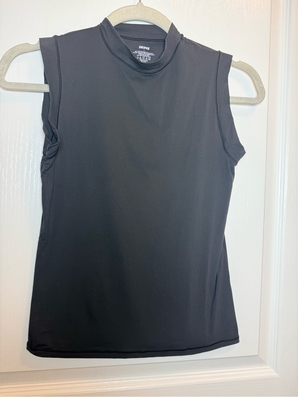 SKIMS Fits Everybody Black Sleeveless Mock Neck Tank Top Size L